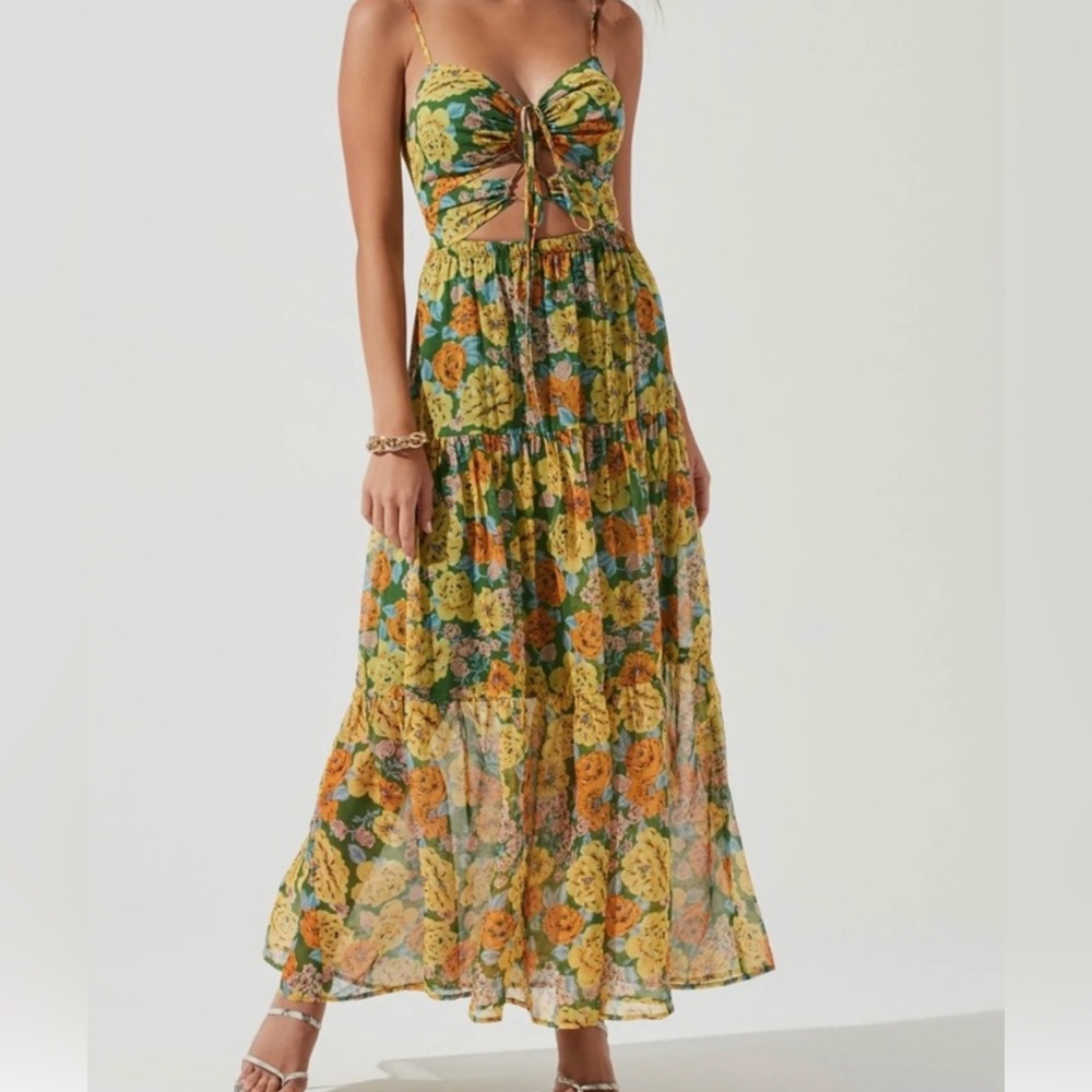 ASTR The Label floral maxi dress NWT